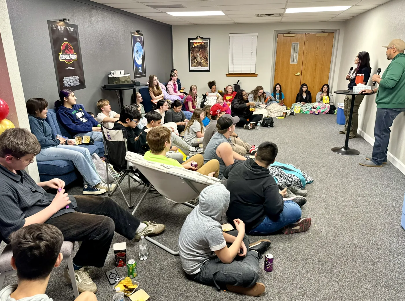 Mission View students and teens in Kansas City